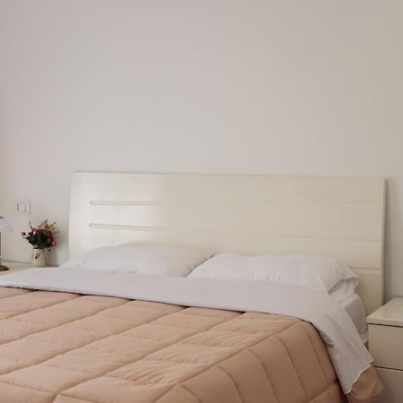 Family Apartment Тирана Екстер'єр фото
